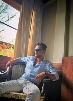 Rip - Male escort in Bangkok Photo 1 of 3