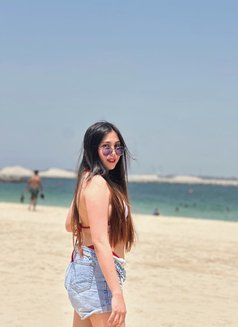 Riri - puta in Dubai Photo 7 of 9