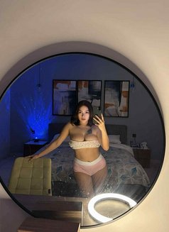 Riri🇵🇭 - escort in Riyadh Photo 4 of 9