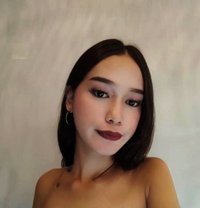 Riri - Transsexual escort in Cebu City