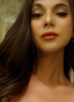 Riri - puta in Bali Photo 4 of 6