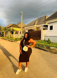 Riri - puta in Abuja Photo 1 of 3