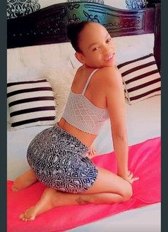 Ririroxanne 🥵 - puta in Nairobi Photo 1 of 2