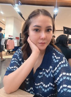 Risa Bkk - puta in Bangkok Photo 6 of 7