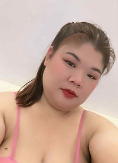 Risa - escort in Dammam Photo 4 of 6