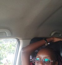 Risa - puta in Nairobi
