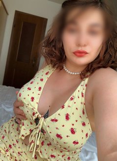 Risa - escort in Vienna Photo 1 of 3