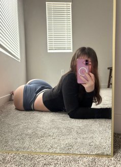 Risalla - escort in Tokyo Photo 1 of 2