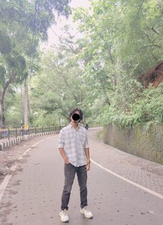Rishabh Baruah - Male escort in Guwahati Photo 3 of 5