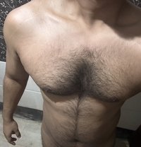 Rishabh - Male escort in New Delhi