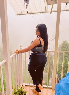 Risharoy (only cam session available) - Transsexual escort in New Delhi Photo 24 of 27