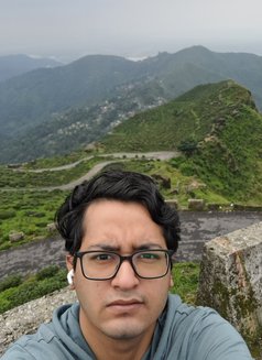 Rishav - Male escort in Kolkata Photo 3 of 4