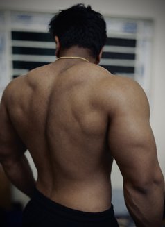 Rishi/79939/55979 - Male escort in Hyderabad Photo 3 of 5