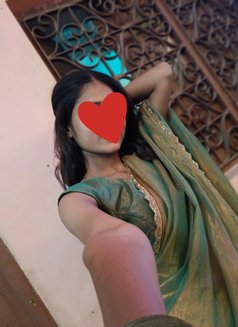 Rishi - escort in Noida Photo 1 of 3