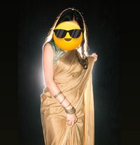 Khushi - escort in Noida Photo 3 of 4