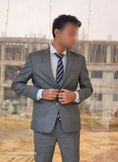 Rishi - Male escort in Kolkata Photo 2 of 2