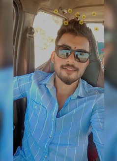Rishi - Male escort in Mumbai Photo 3 of 4