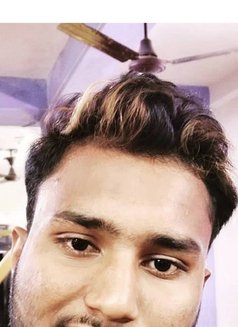 Rishi Delhi ,gurgaon massage sex service - Acompañantes masculino in New Delhi Photo 1 of 2