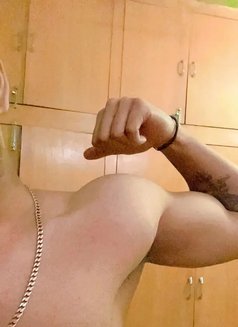 Rishi - Male escort in New Delhi Photo 2 of 4