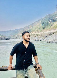 Rishi - Male escort in Jaipur Photo 7 of 7