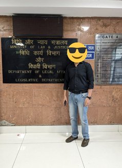 Rishi Noir - Male escort in New Delhi Photo 2 of 6