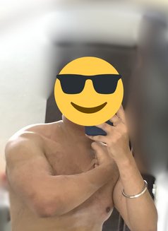 Rishi Noir - Male escort in New Delhi Photo 4 of 6