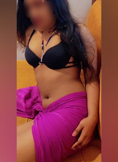 Rishi out_Call, GFE, - escort in Colombo Photo 17 of 17