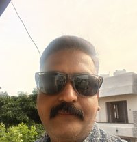 Rishi Raj - Male adult performer in Hyderabad