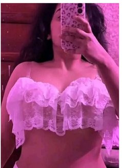 Rishi teen girl - escort in Colombo Photo 18 of 18