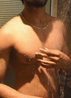 Rishiboy - Male escort in Singapore Photo 2 of 2