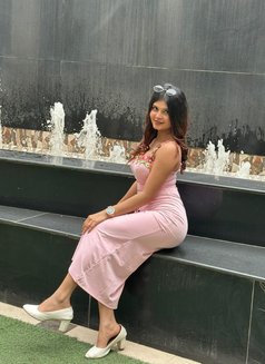 Rishika - escort in Dubai Photo 1 of 7