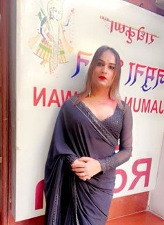 Rishika Roy - Acompañantes transexual in Agra Photo 6 of 7