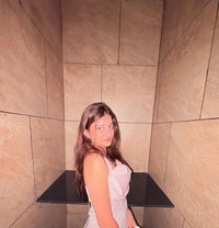 Rishvi Escort - escort in Kolkata