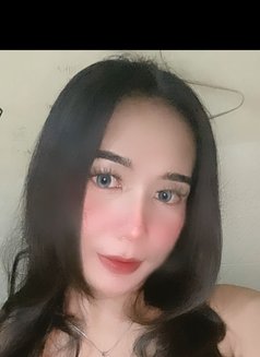 Riska Amelia - Transsexual escort in Jakarta Photo 11 of 14