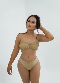 Risna Wild Escort Girl - escort in Bali Photo 17 of 18