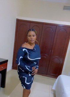 Risper - puta in Al Juffair Photo 5 of 7