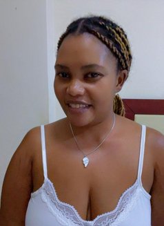 Risper - puta in Al Juffair Photo 6 of 7