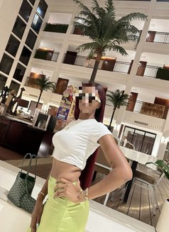 Rissa - escort in Abidjan Photo 2 of 6