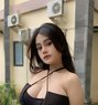 Rissa - puta in Bali Photo 1 of 8