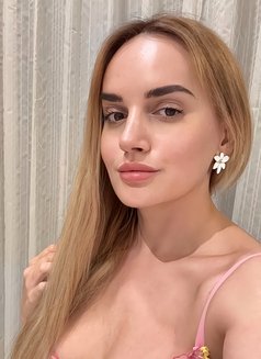 Rita - escort in Bangkok Photo 8 of 11