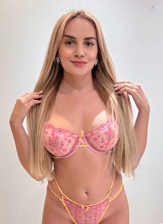 Rita - escort in Bangkok Photo 9 of 11