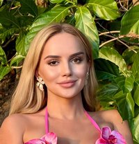 Rita - escort in Bangkok Photo 17 of 18