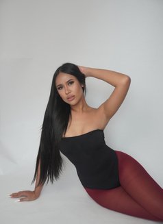 Rita - Transsexual escort in Phuket Photo 3 of 24