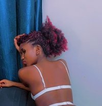 Mina - puta in Beijing