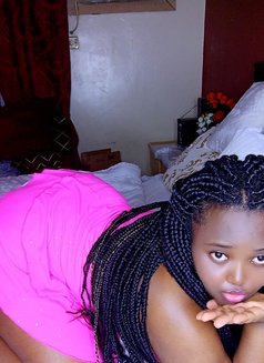 Ritah - escort in Jeddah Photo 2 of 5