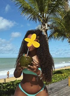 Ritah - puta in Mauritius Photo 3 of 4