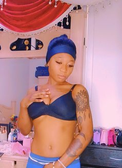 Ritaivy - puta in Riyadh Photo 7 of 9