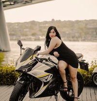 Ritaj Arab Girls - puta in İstanbul