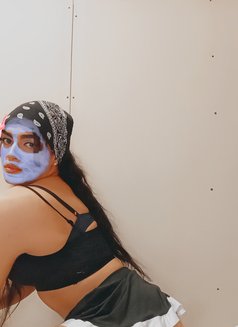 Ritashemale - Transsexual escort in Duisburg Photo 1 of 3