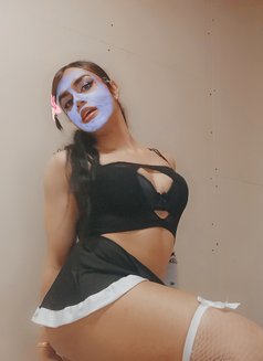 Ritashemale - Transsexual escort in Duisburg Photo 2 of 3